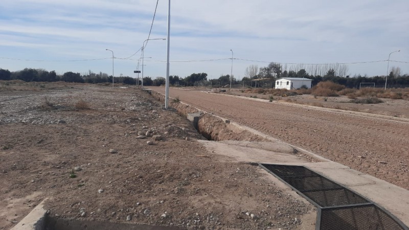 Lote con escritura zona Cardonato & Los Sauces