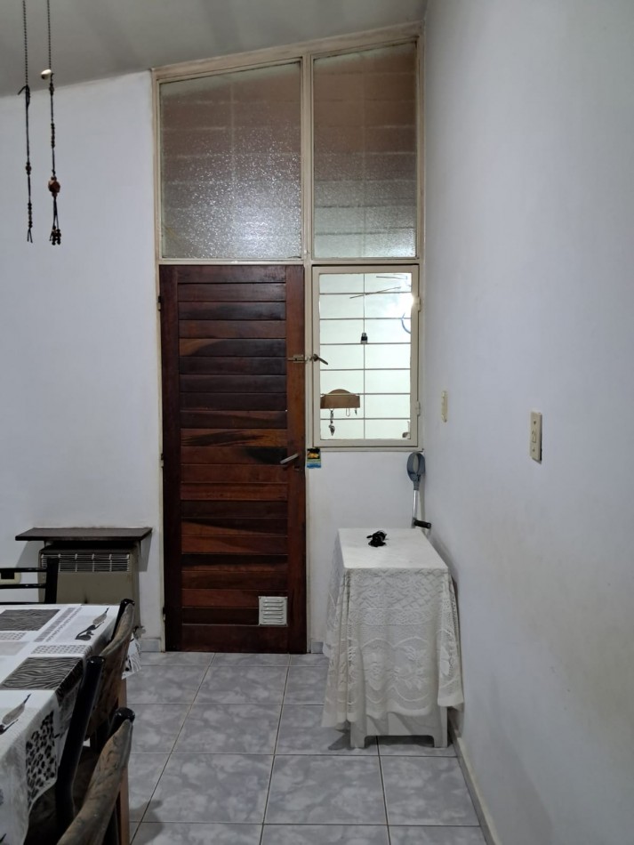 CASA 3 DORMITORIOS CON COCHERA Y QUINCHO - BARRIO SMATA
